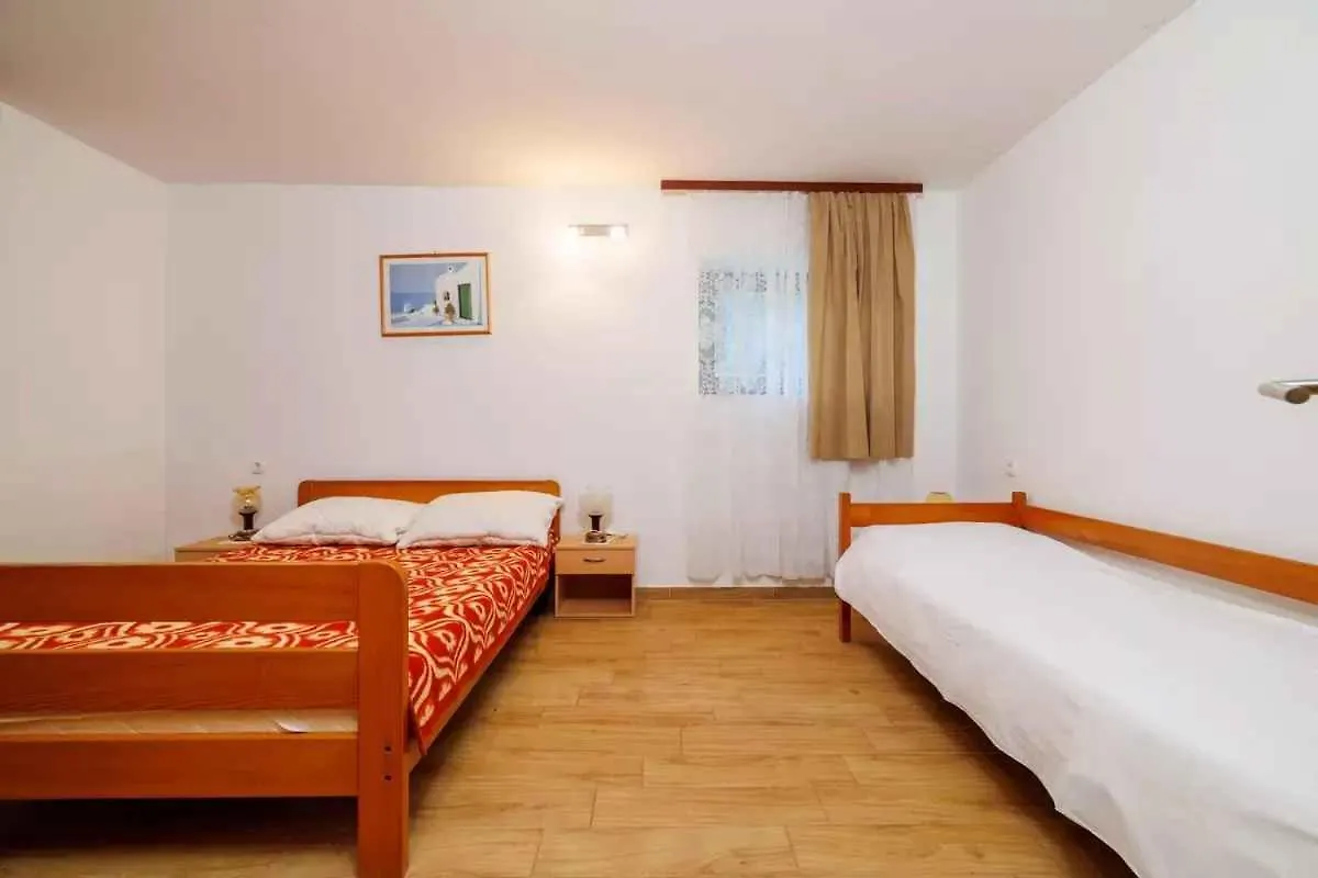 Apartments In Dramalj 5747